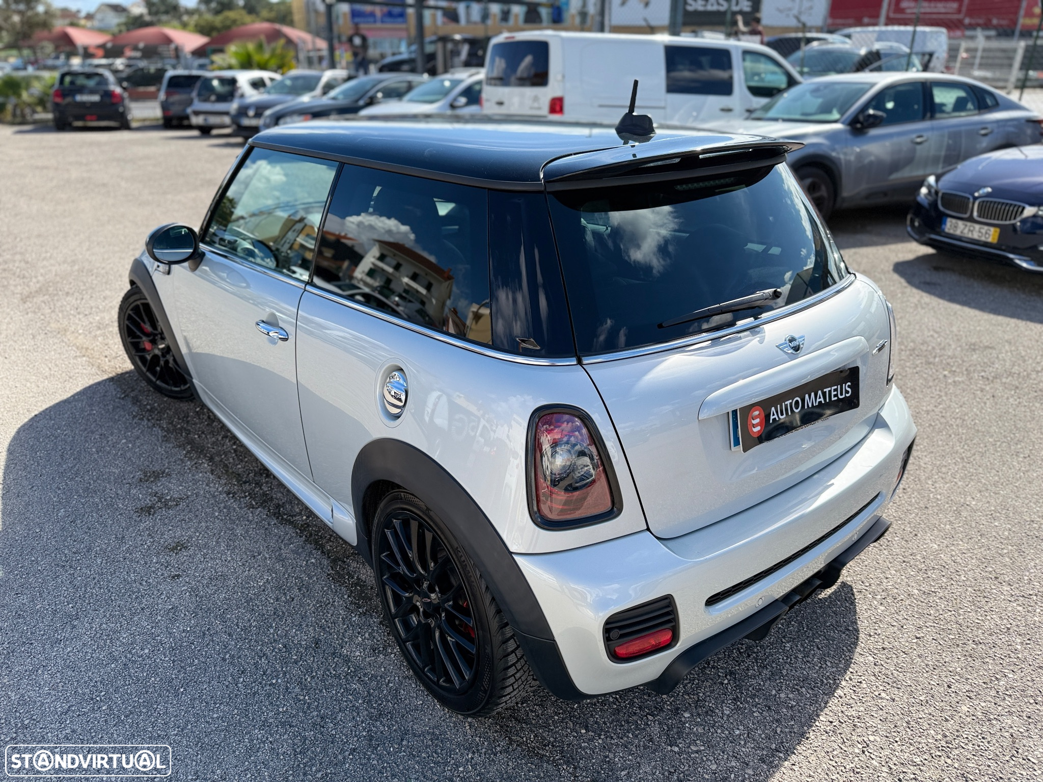 MINI 3 Portas John Cooper Works - 11