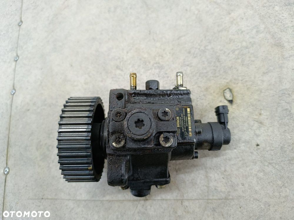 POMPA WTRYSKOWA ALFA ROMEO 159 0055193840 0445010128  BOSCH 1.9 JTD - 2