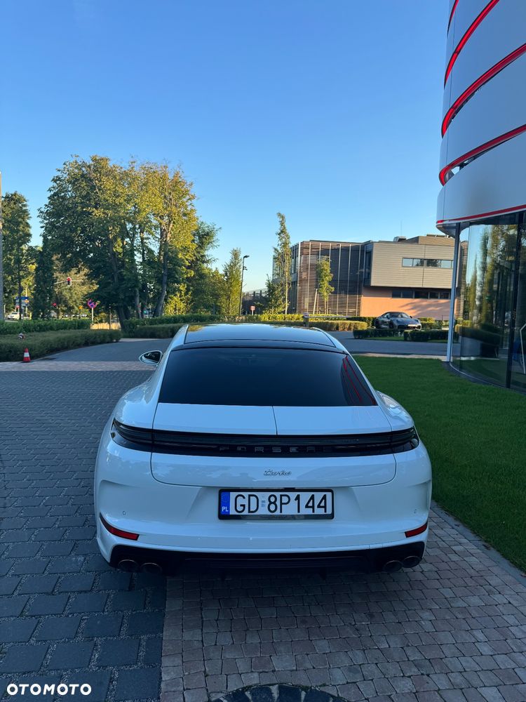 Porsche Panamera Turbo E-Hybrid PHEV - 6