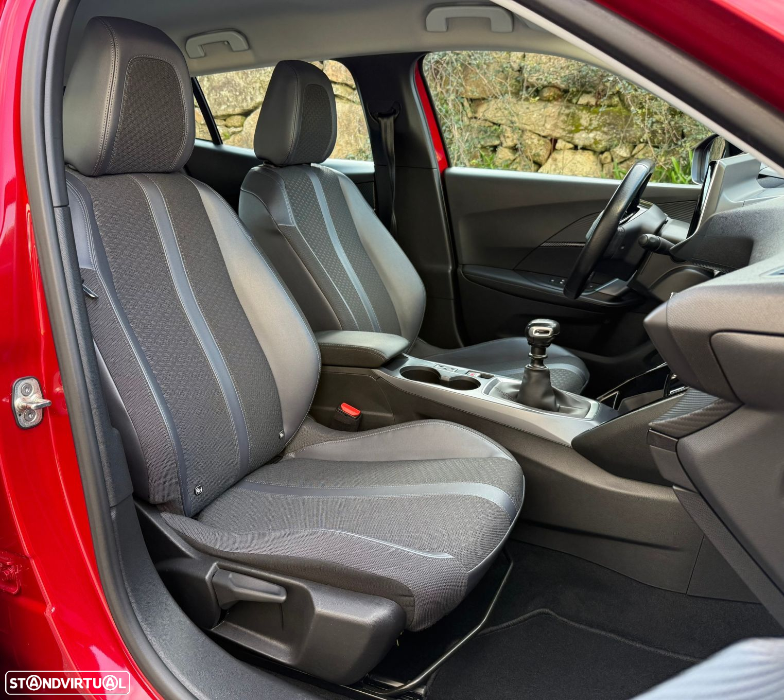 Peugeot 2008 PureTech 130 Stop&Start Allure - 22
