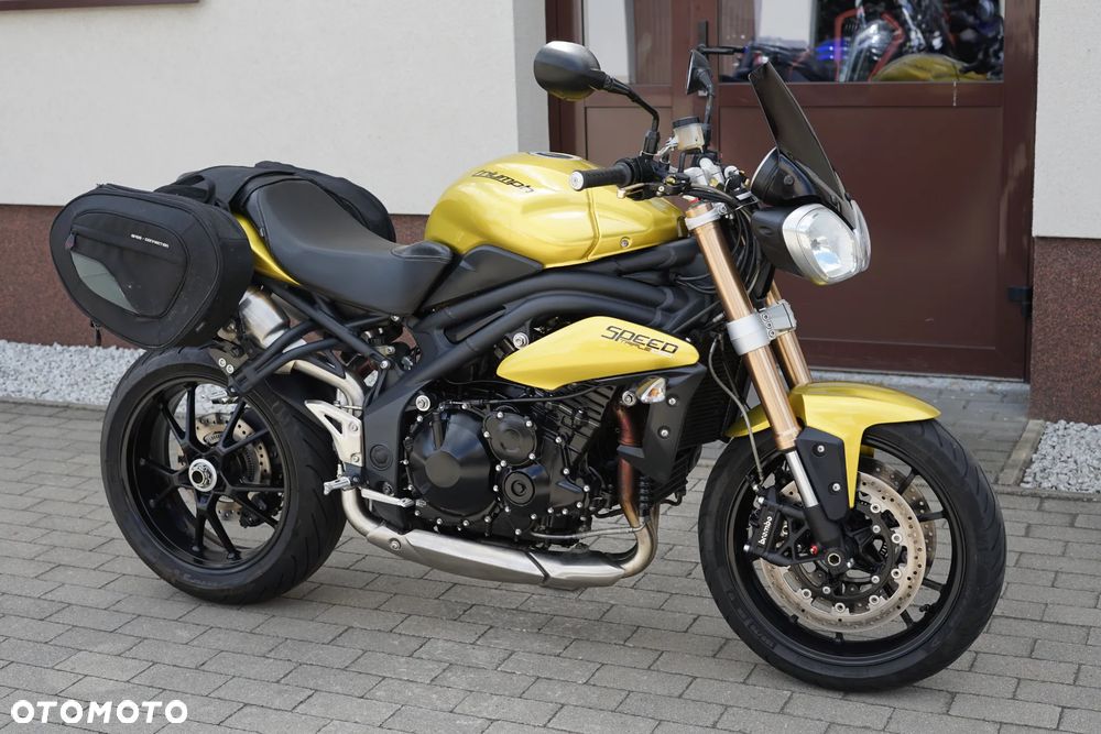 Triumph Speed Triple - 2