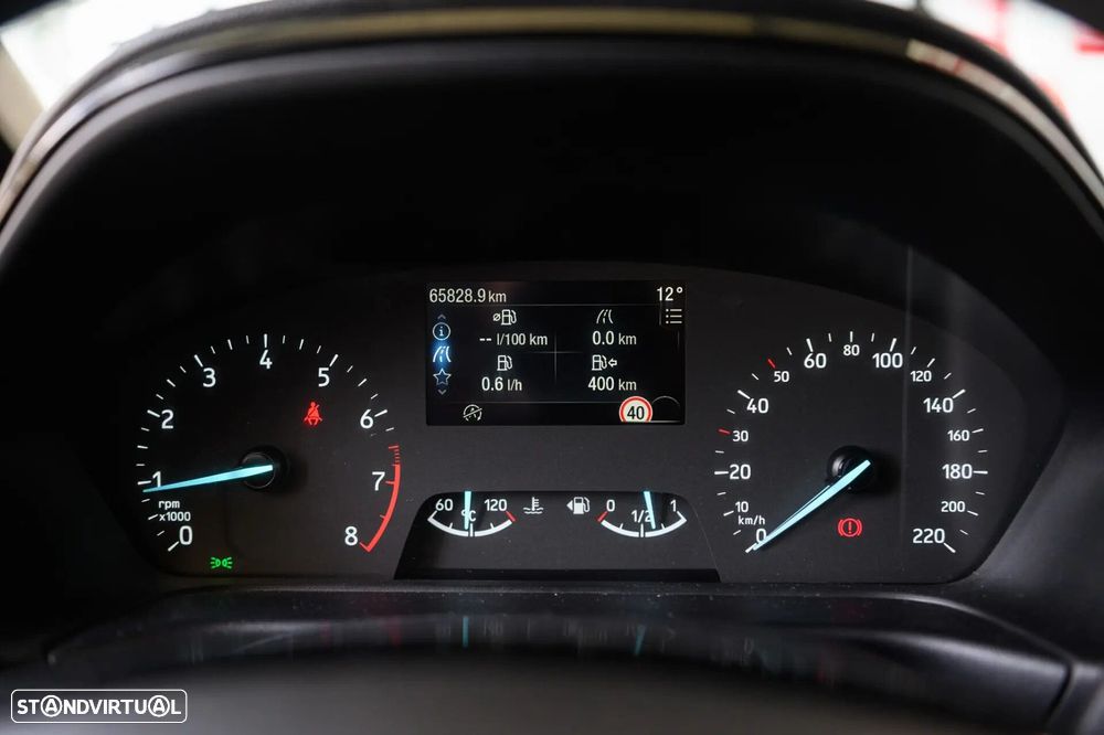 Ford Fiesta 1.0 EcoBoost Trend Connected - 29