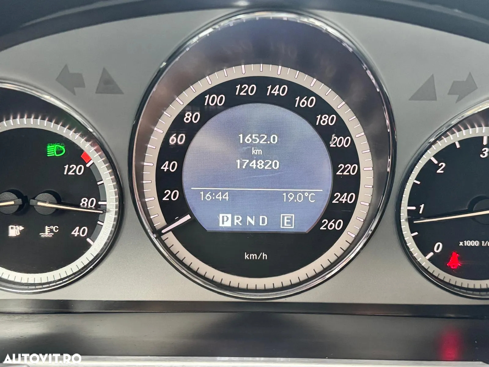 Mercedes-Benz GLK - 7