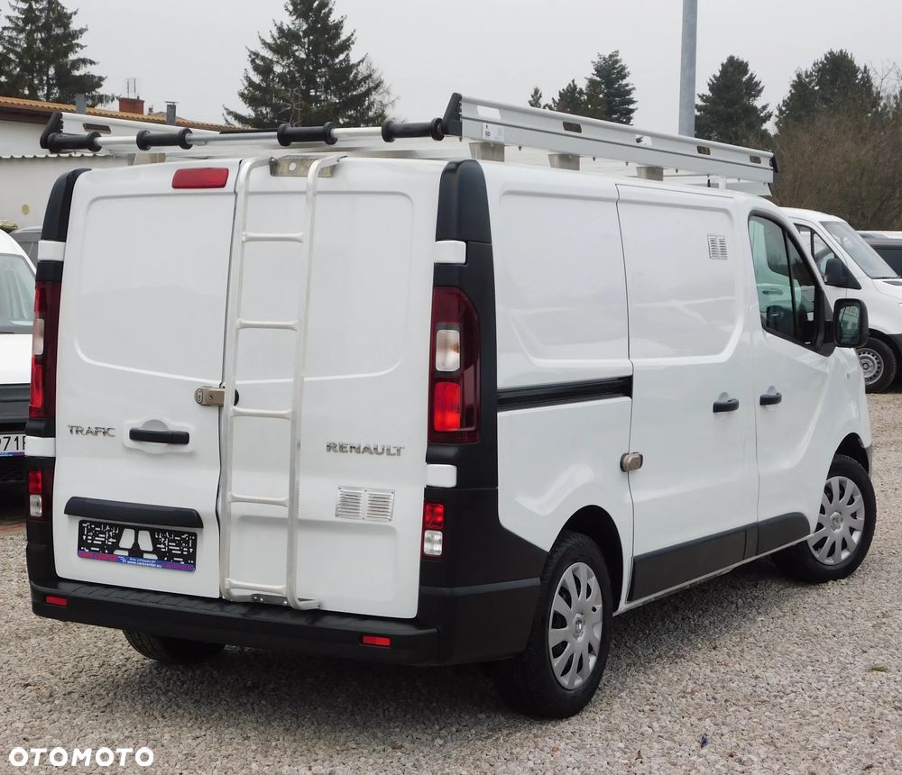 Renault Trafic - 2