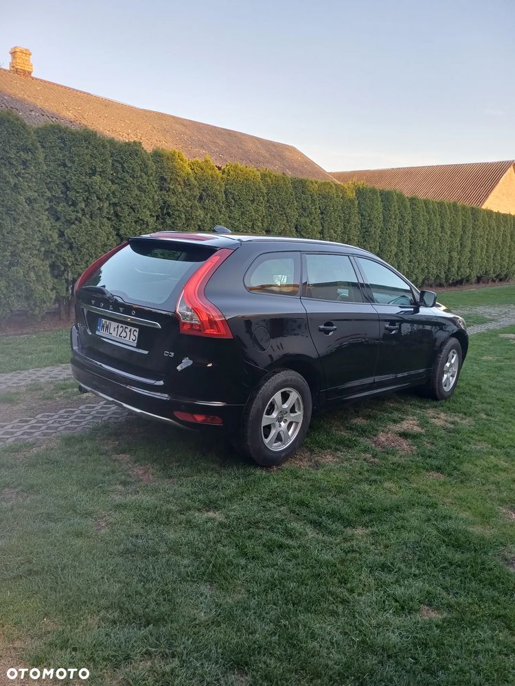 Volvo XC 60 D3 Momentum - 5