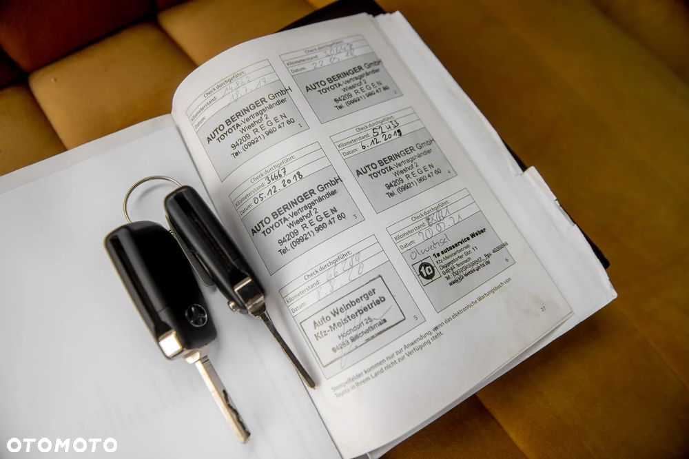 Toyota Auris 1.2 T GPF Premium - 25