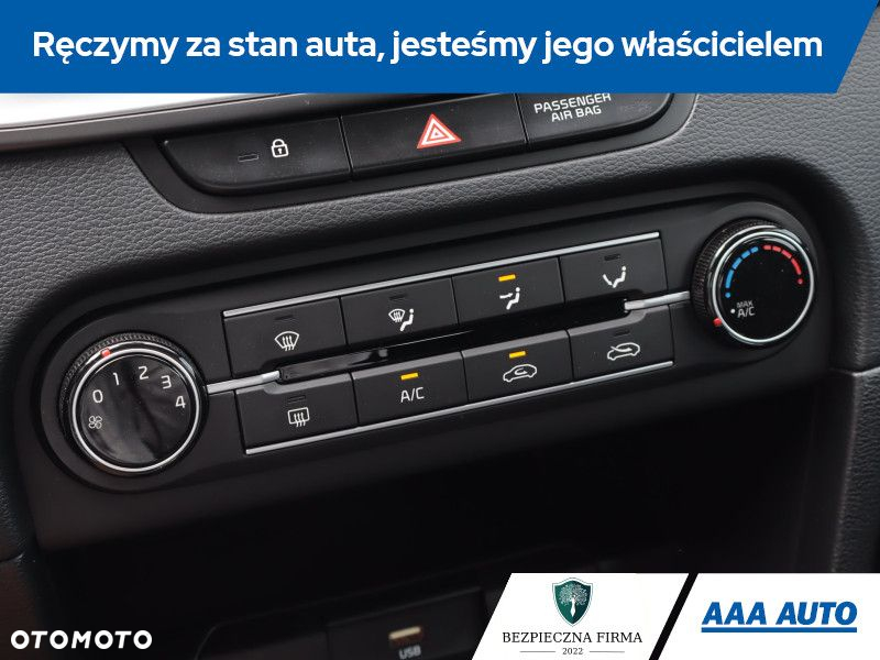 Kia Ceed - 16