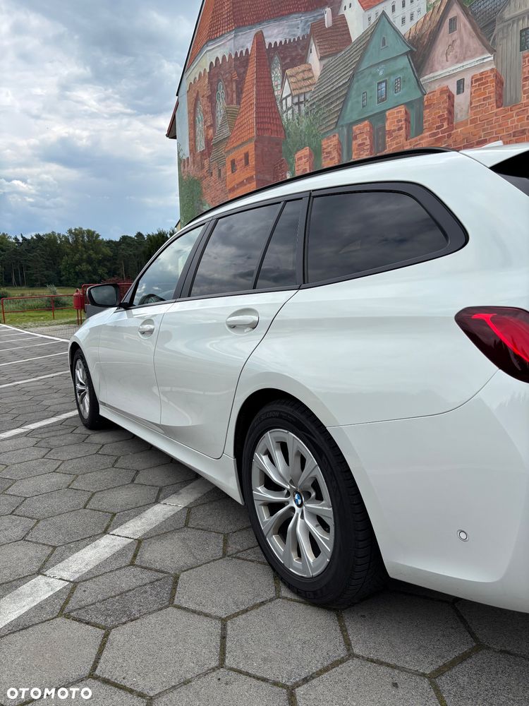 BMW Seria 3 - 13
