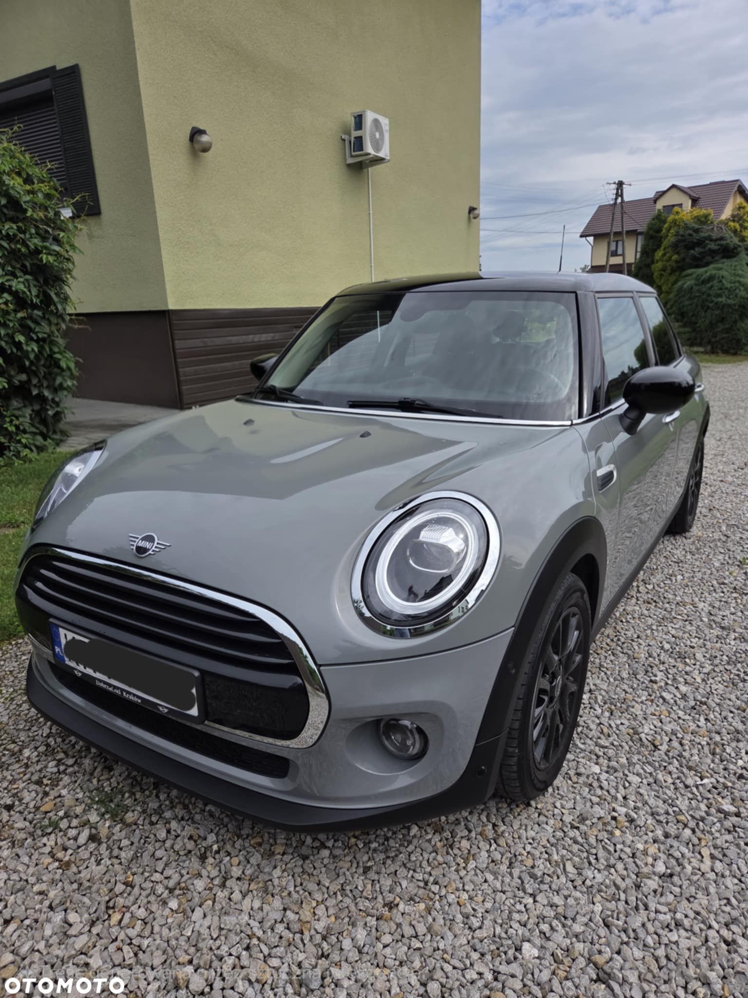 MINI Cooper Standard - 1
