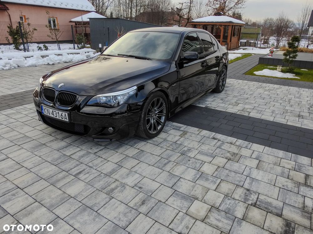 BMW Seria 5 525d - 12