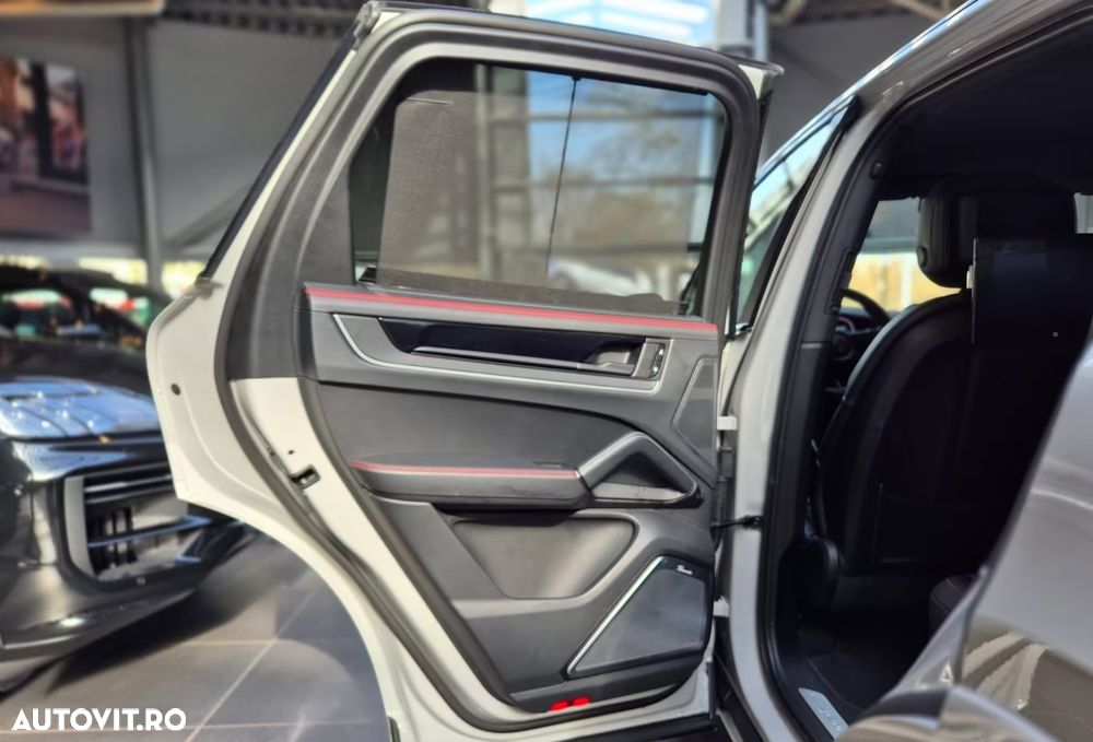 Porsche Cayenne S Tiptronic S - 25
