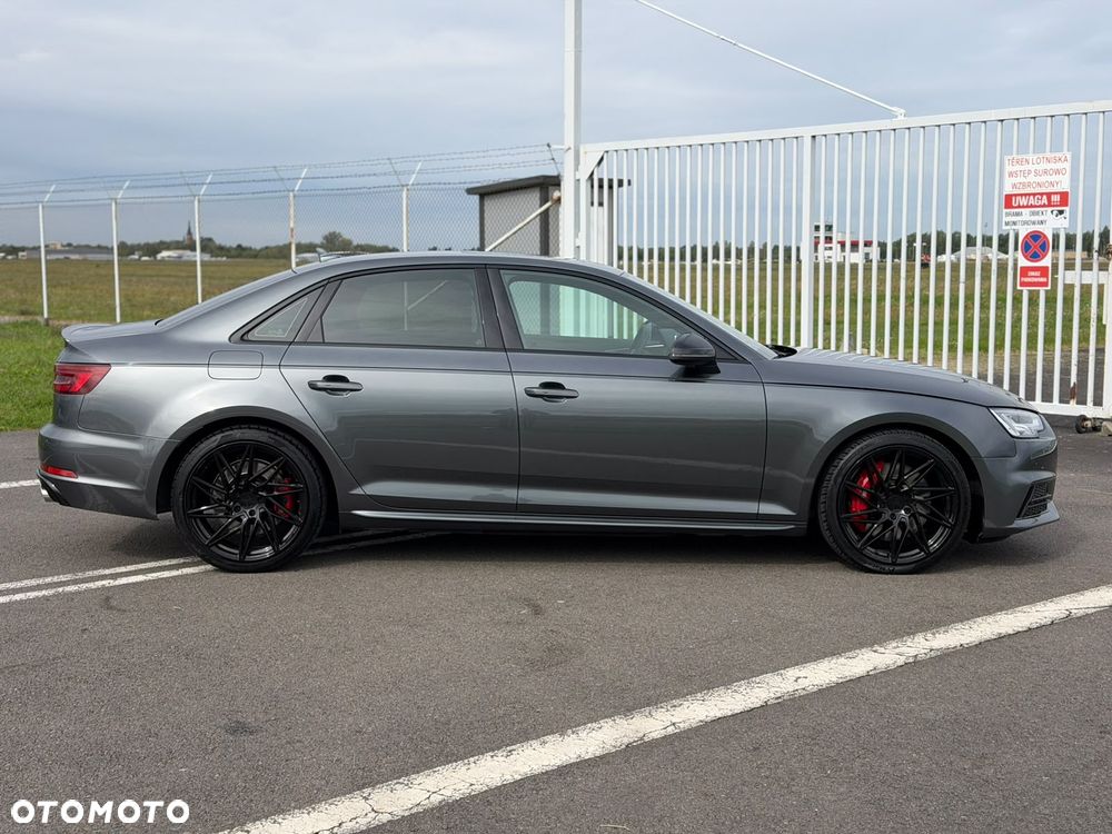 Audi S4 2018 photo 2
