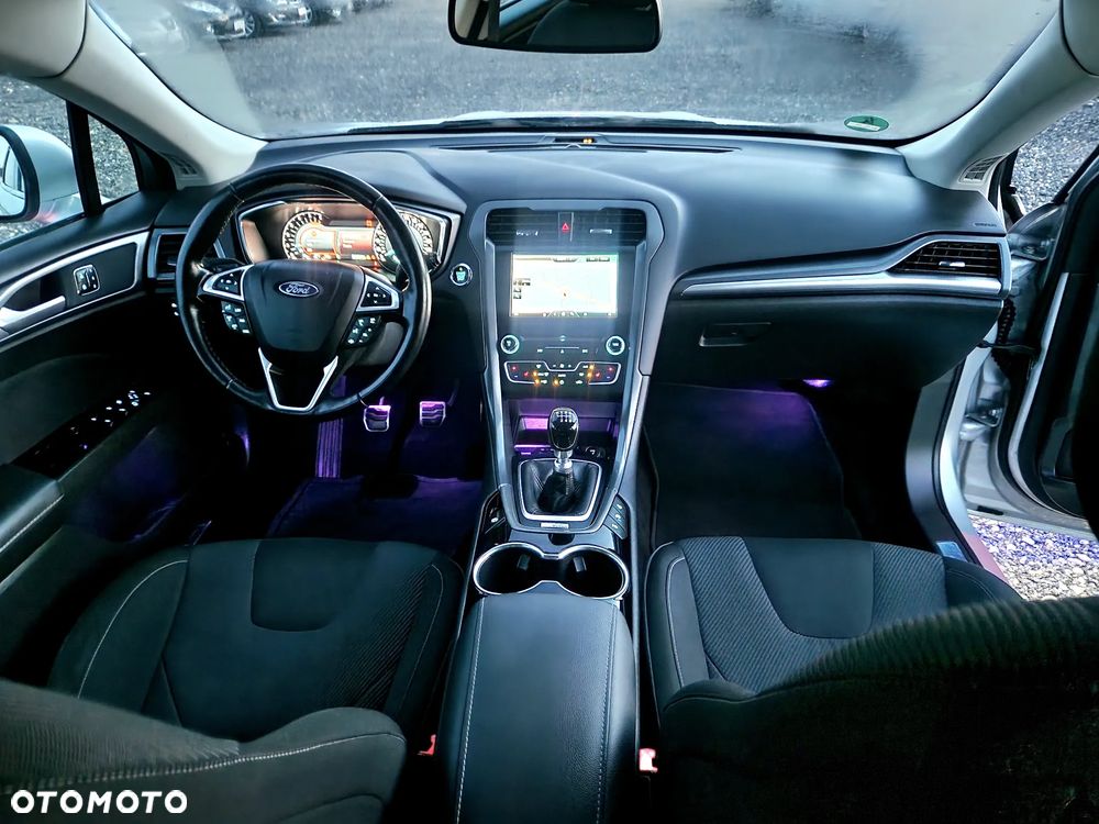 Ford Mondeo SW 2.0 TDCi Titanium - 12