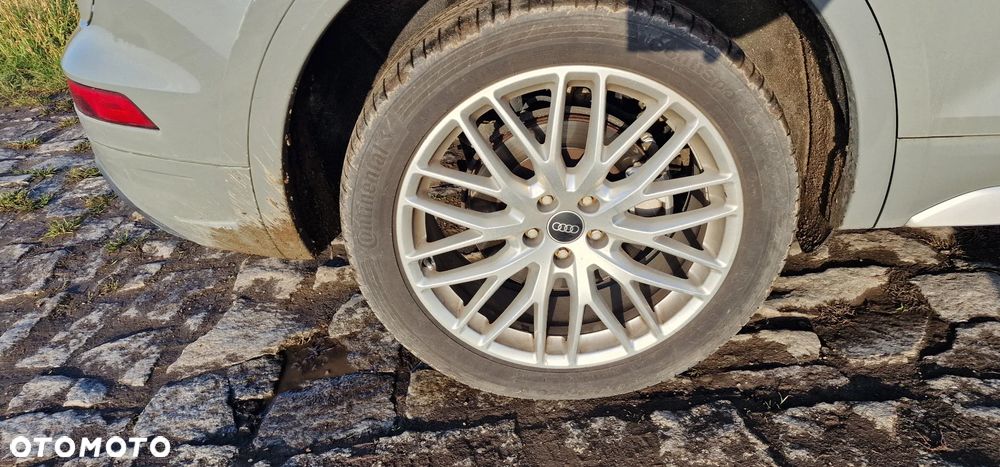 Audi Q5 40 TDI quattro S tronic S line - 32