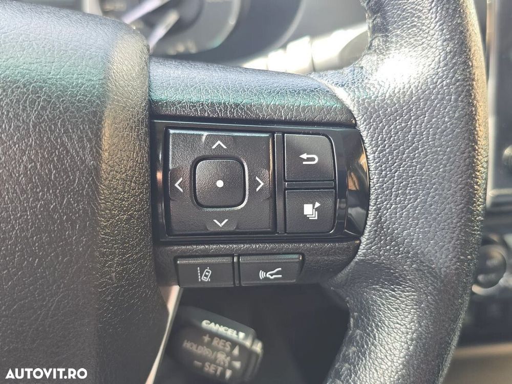 Toyota Hilux 2.4D 150CP 4x4 Double Cab AT Executive - 15