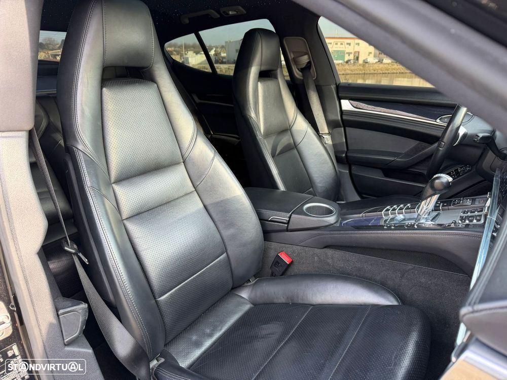 Porsche Panamera Standard - 16