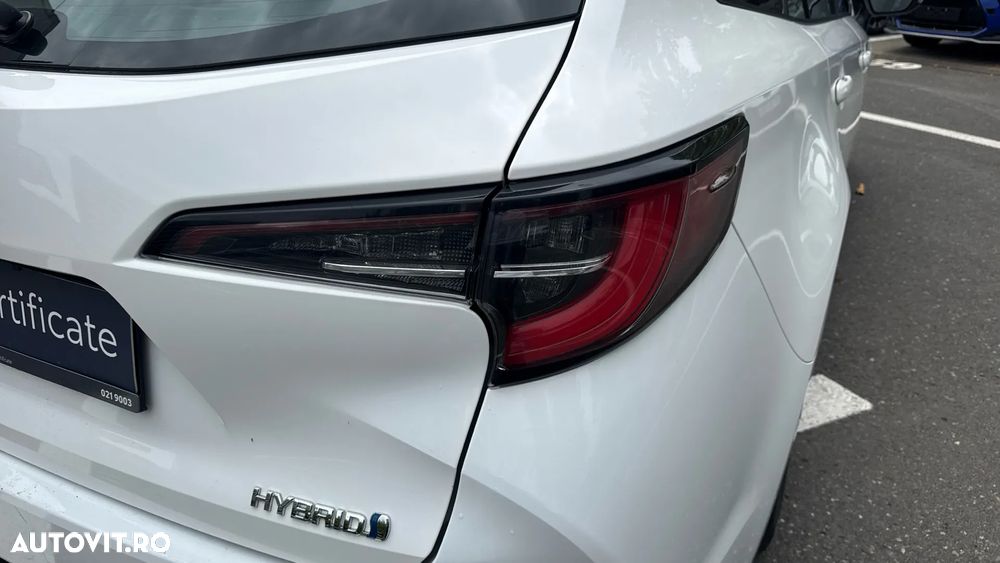 Toyota Corolla 1.8 HSD Dynamic - 11