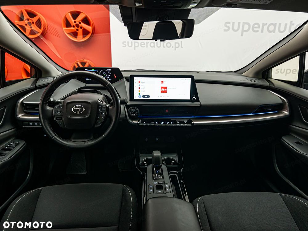 Toyota Prius - 12