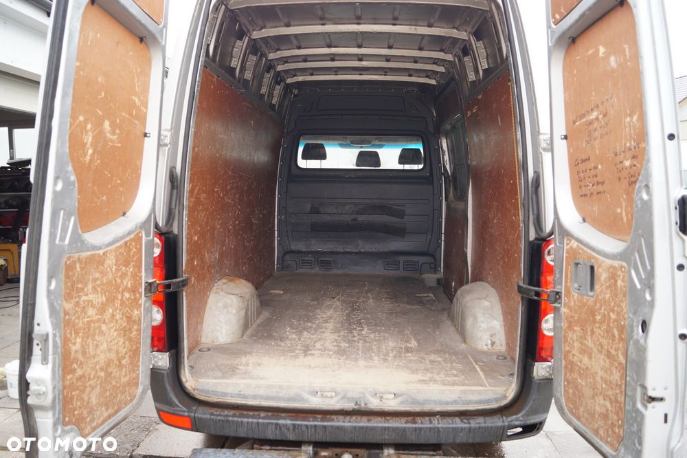 Volkswagen CRAFTER - 21