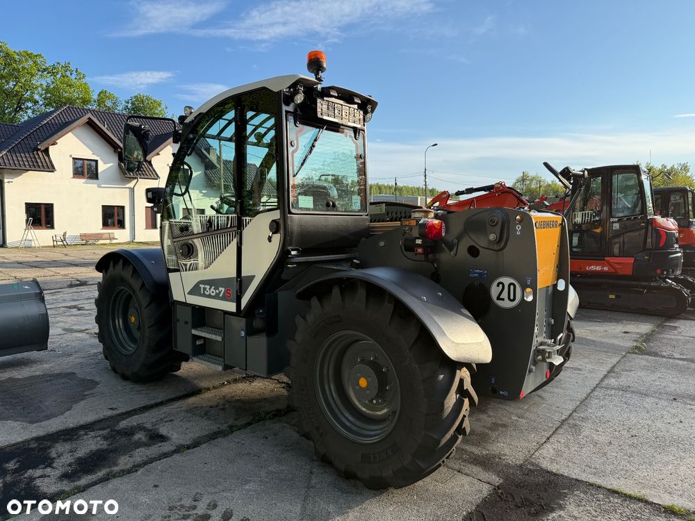 Liebherr Ładowarka Teleskopowa T36-7s - 5