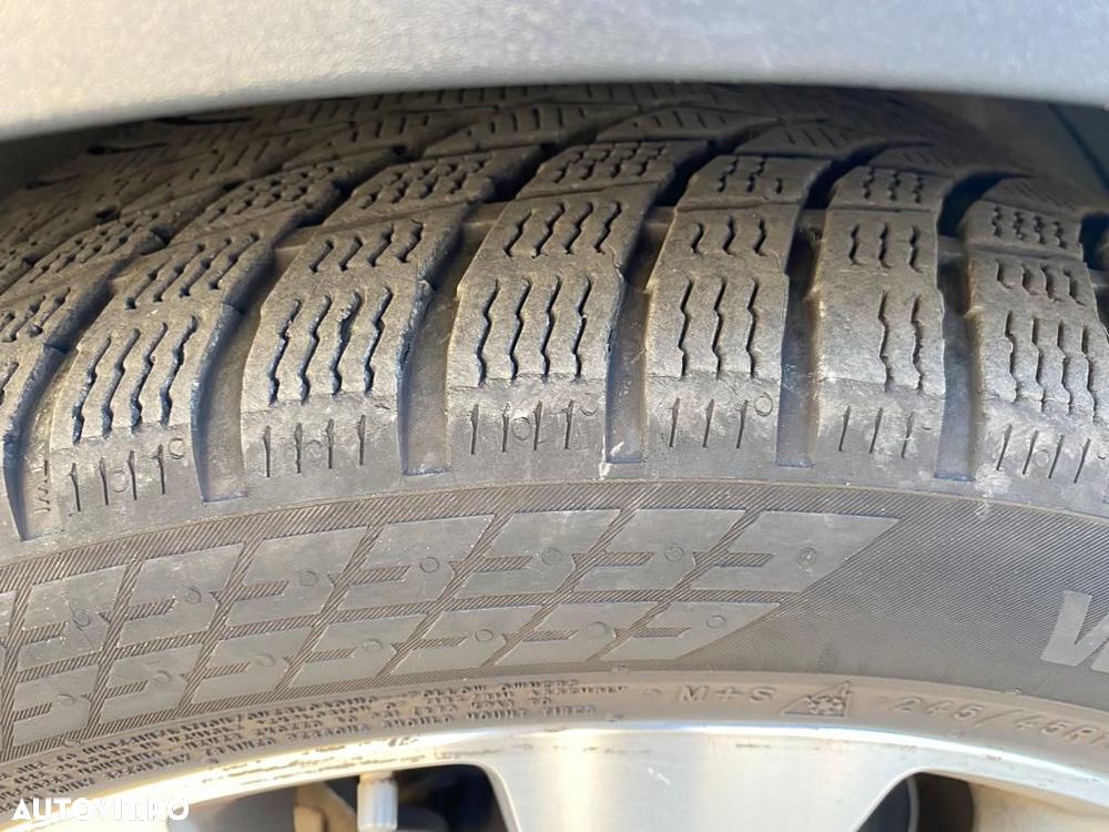 Mercedes-Benz E 220 d 4Matic T All-Terrain 9G-TRONIC Exclusive - 24