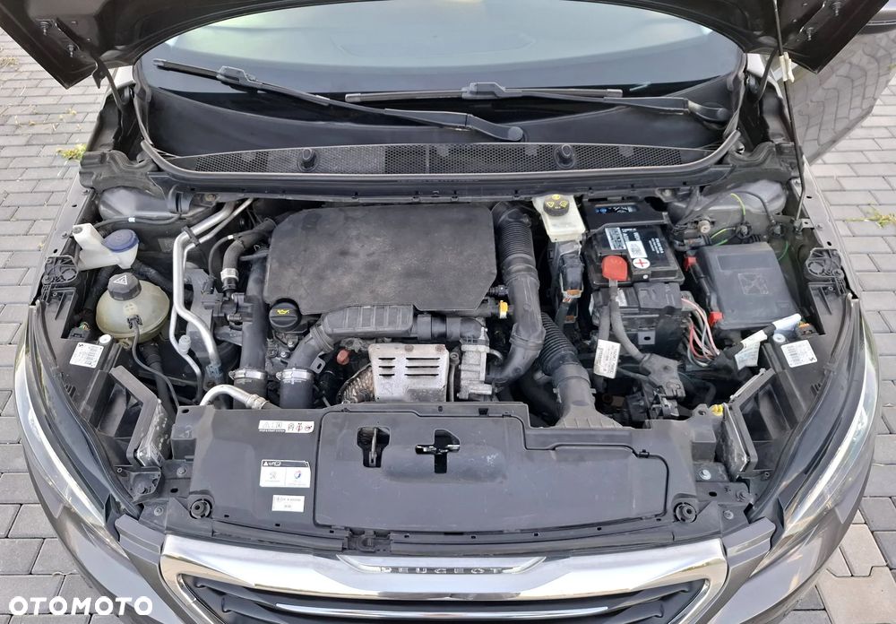 Peugeot 308 PureTech 130 EAT6 Stop & Start Allure - 6