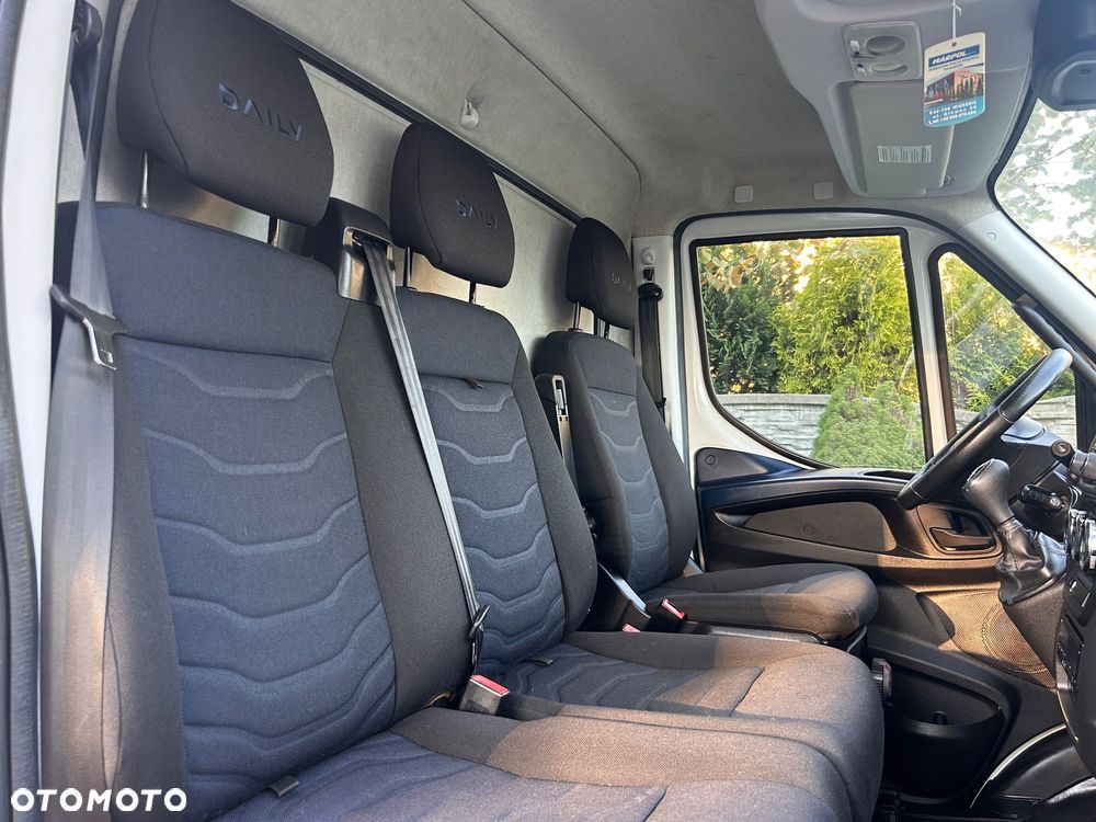 Iveco Daily 70c18 3.0 Diesel 180KM Automat HI-MATIC Klima Tempomat  Grzany Fotel Plandeka Winda - 26