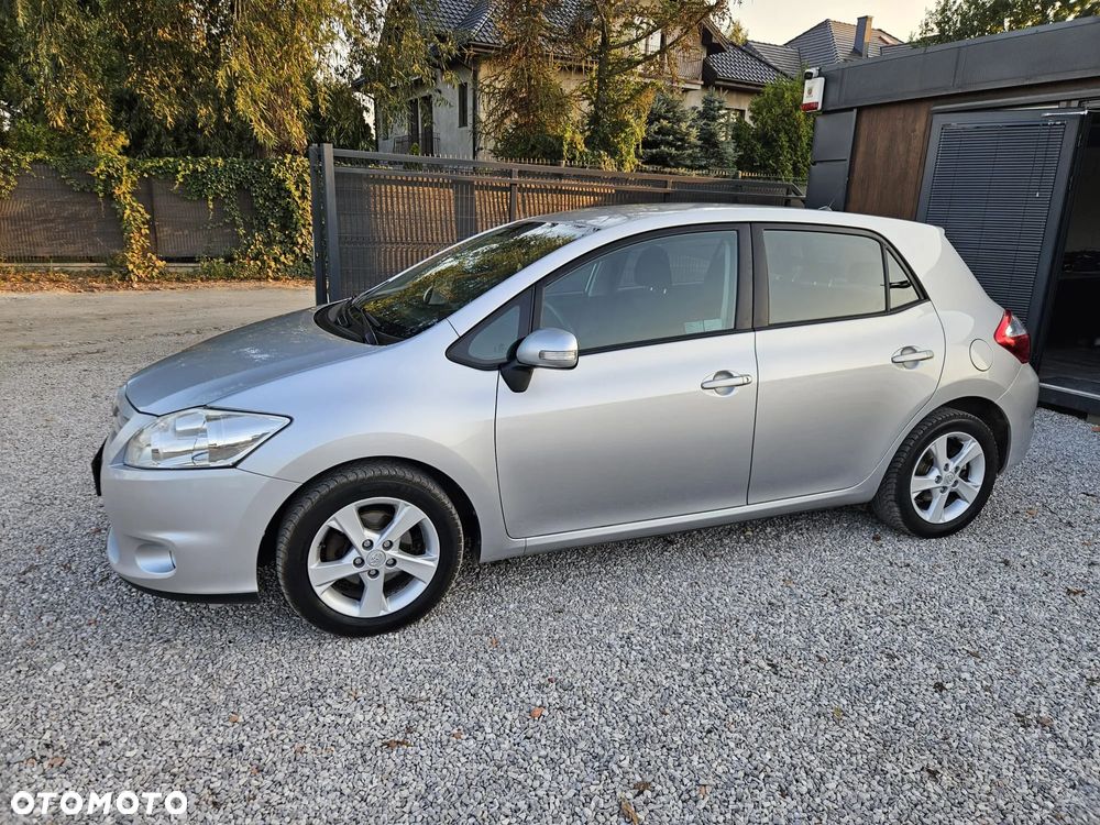 Toyota Auris 1.33 VVT-i Life - 5