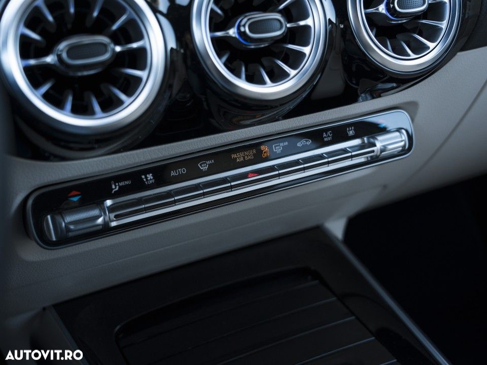 Mercedes-Benz GLA 250 e - 23