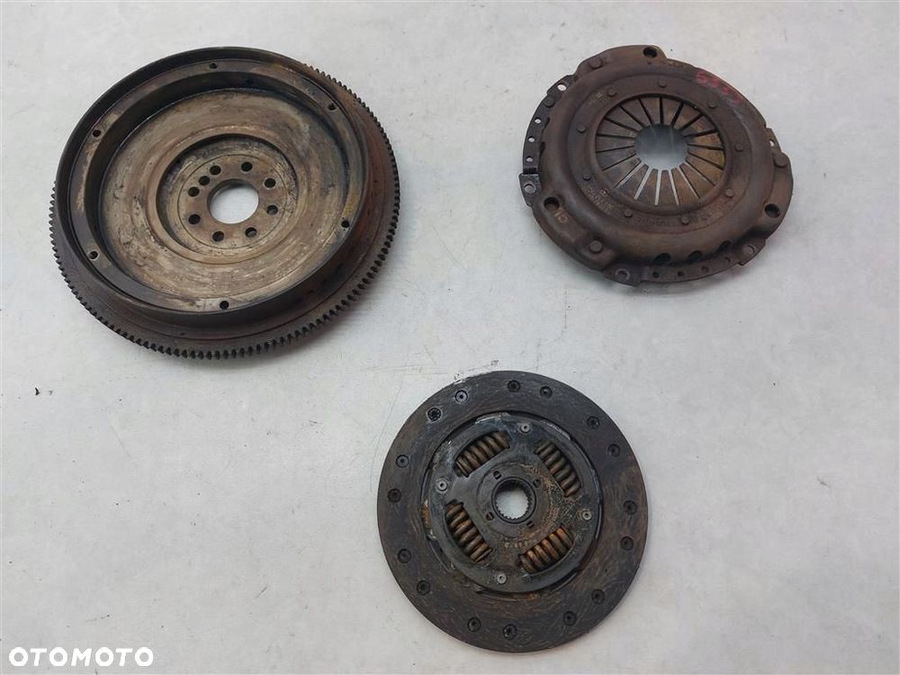 Sprzęgło Kompletne Mercedes E-klasa W124 1984-1997 2,0 BENZYNA 0042503204 - 1