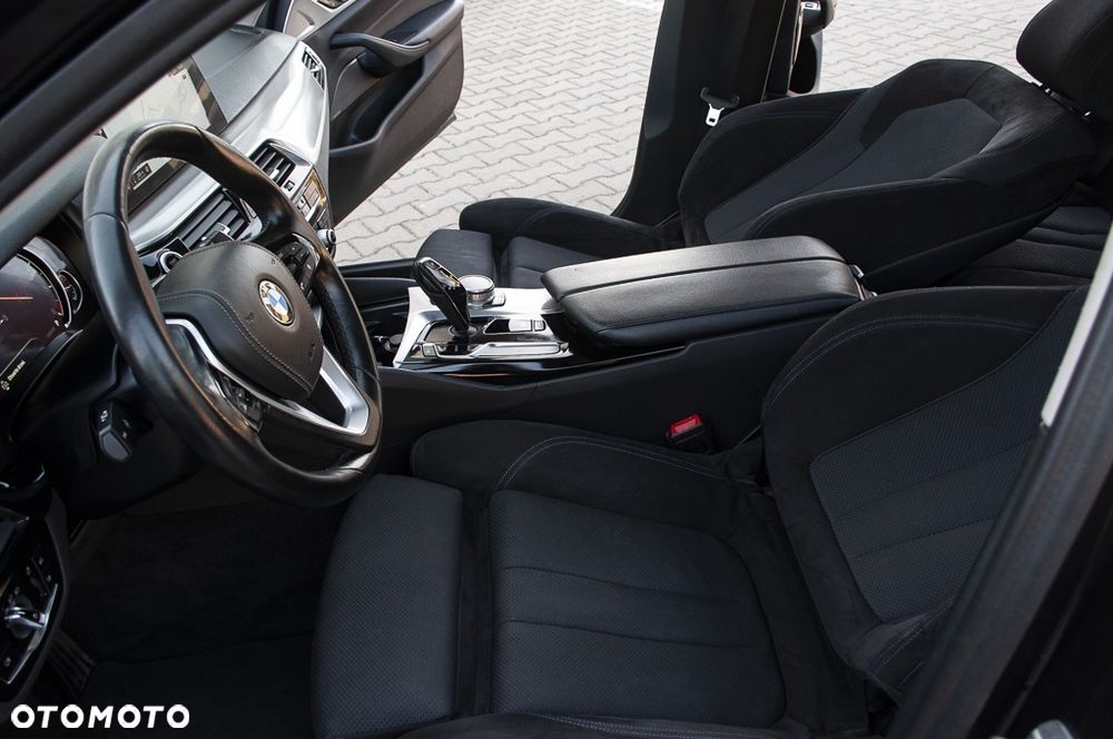 BMW Seria 5 520d Luxury Line sport - 20