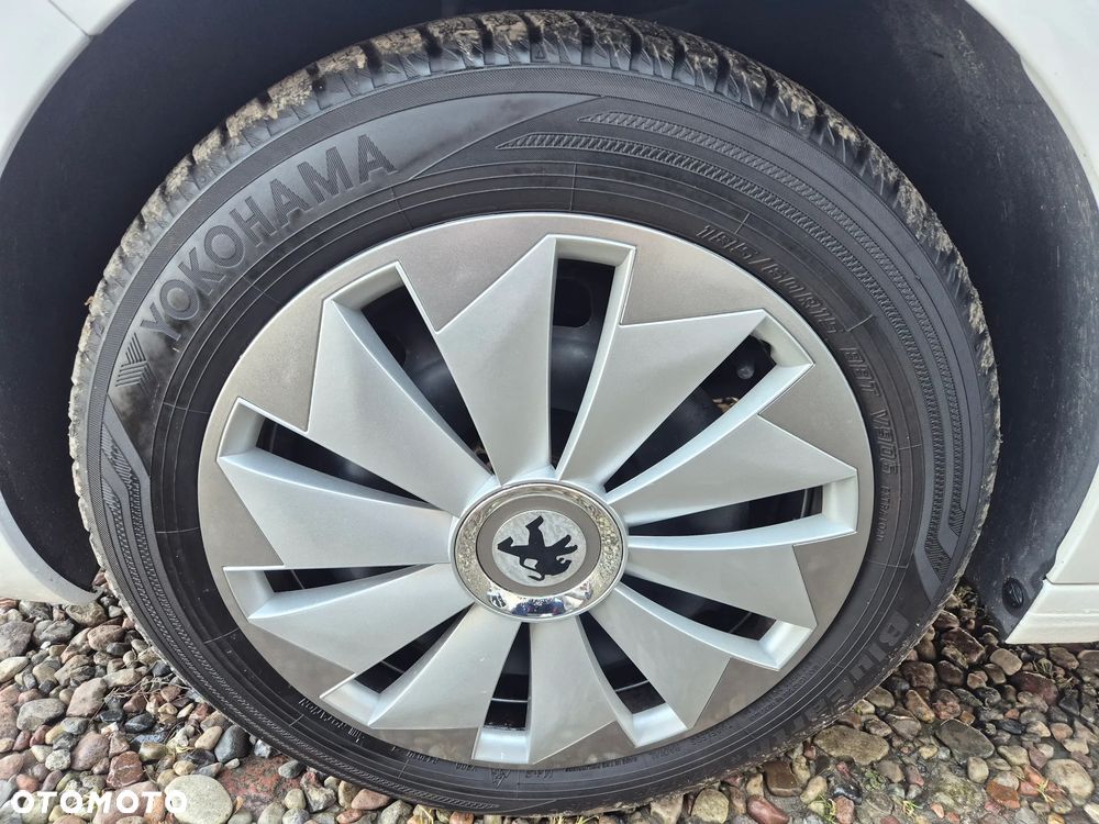 Peugeot 208 PureTech 82 Start & Stop Active - 11