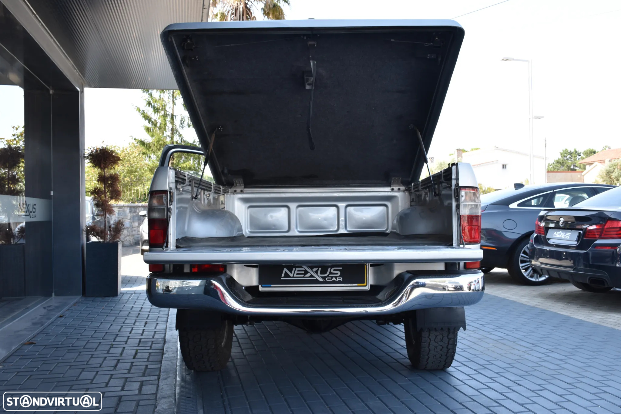 Toyota Hilux - 18