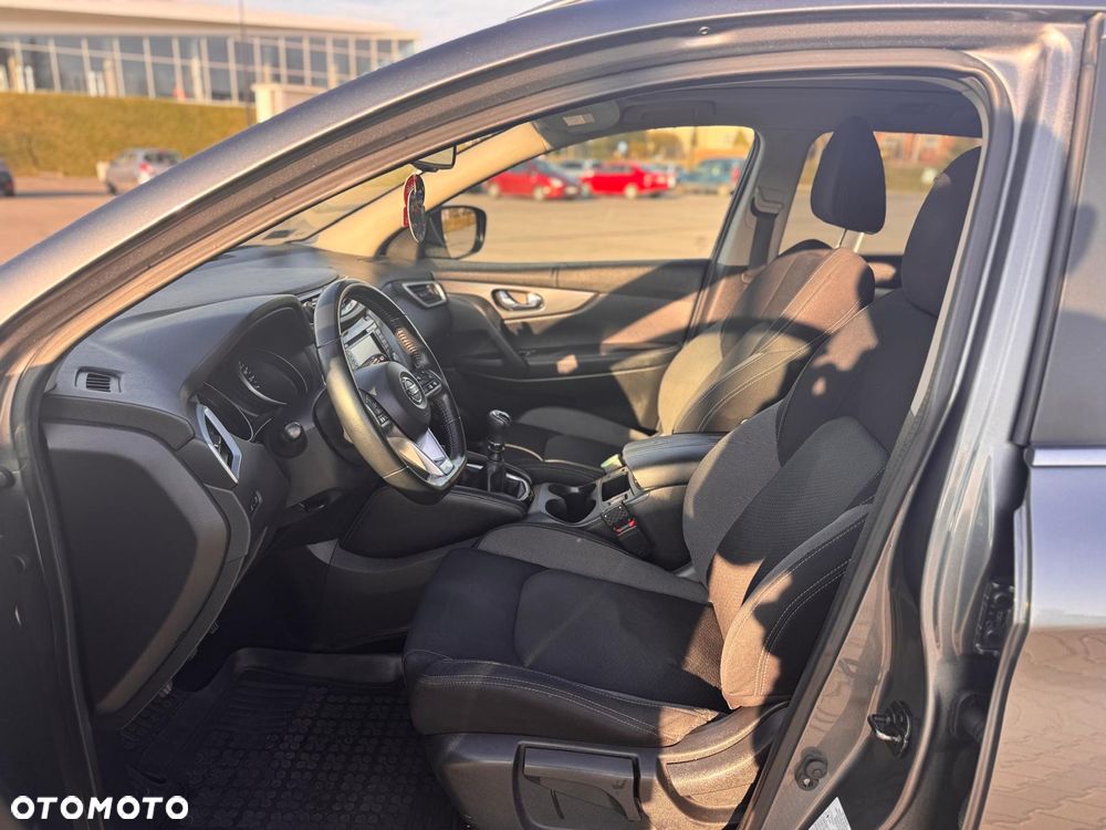 Nissan Qashqai - 30