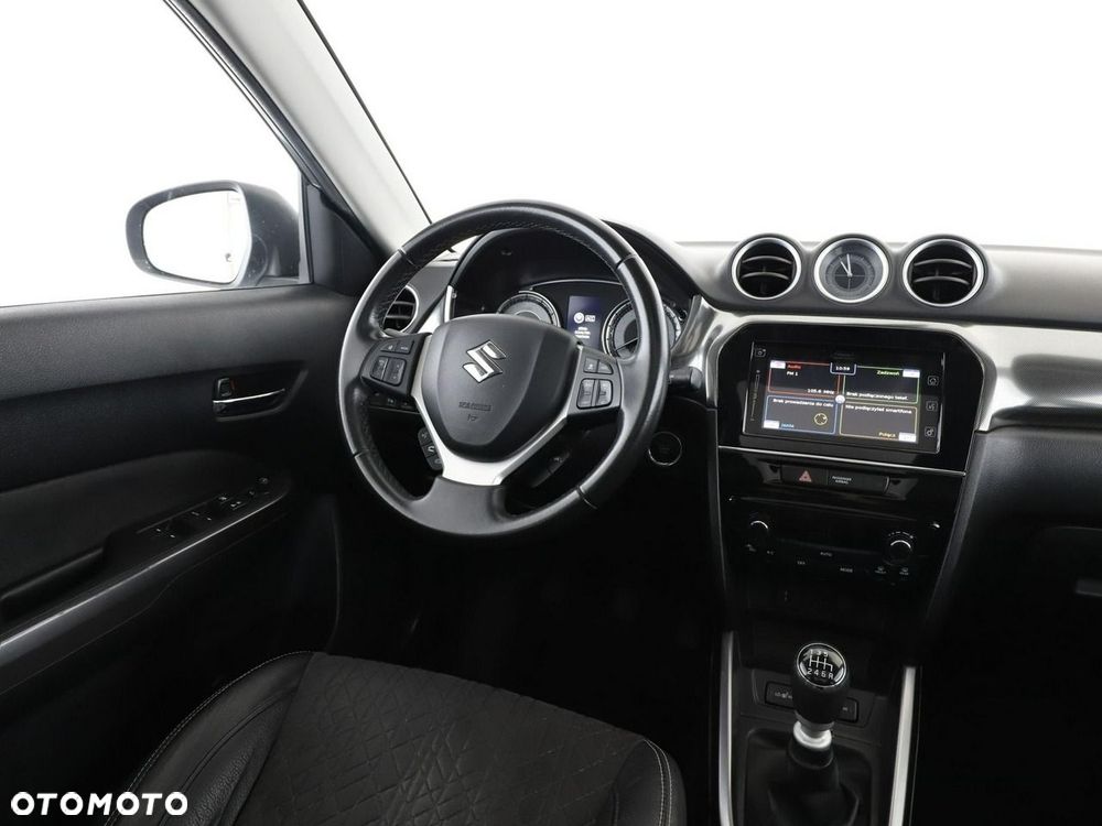 Suzuki Vitara 1.4 Boosterjet mHEV Elegance 4WD - 17