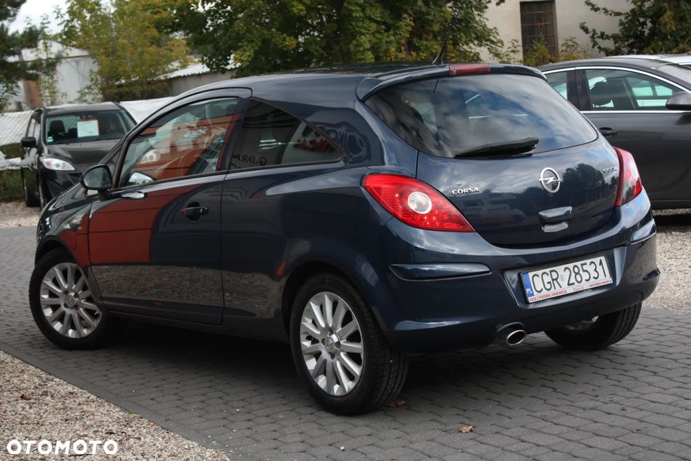 Opel Corsa 1.2 16V Graphite - 3