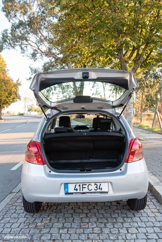 Toyota Yaris - 9