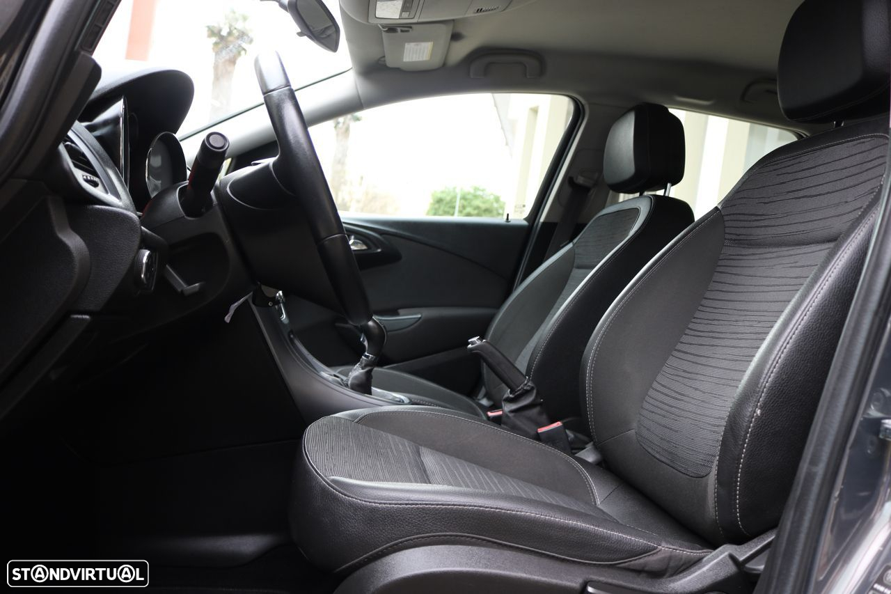 Opel Astra Sports Tourer 1.3 CDTi Executive S/S - 8