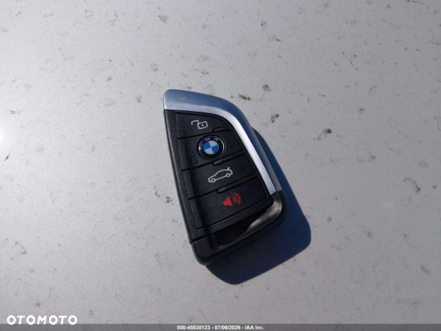 BMW Seria 3 330i xDrive M Sport - 14