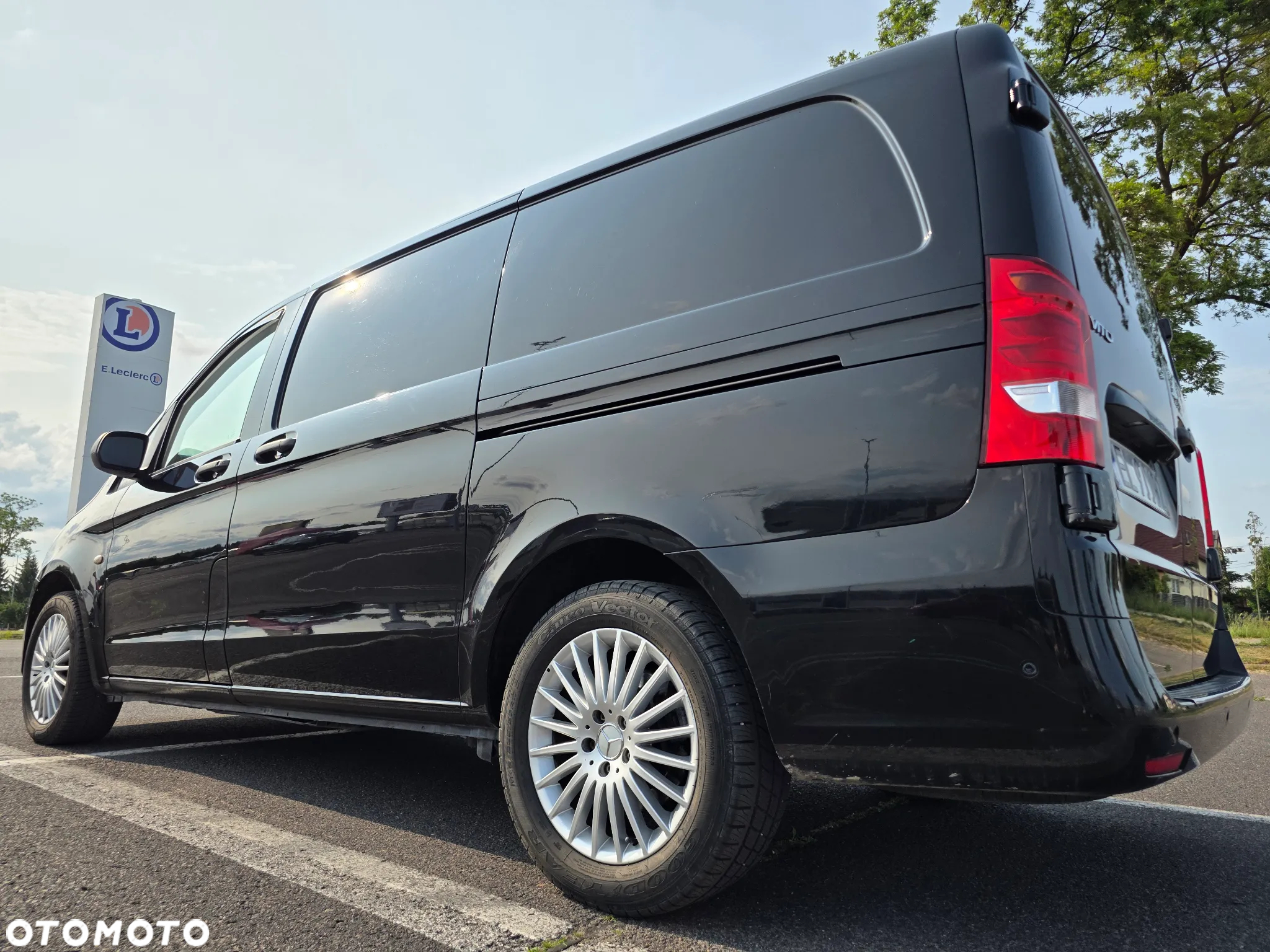 Mercedes-Benz Vito - 10
