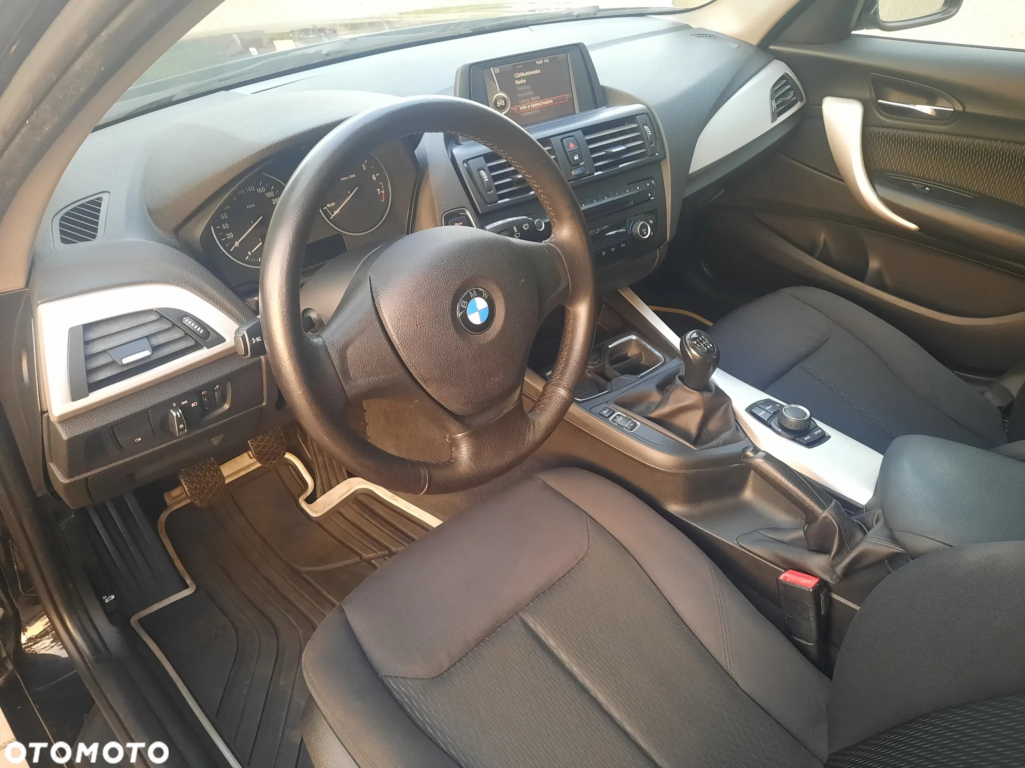 BMW Seria 1 116i - 13