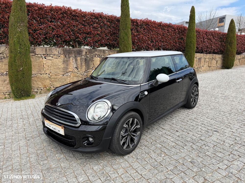 MINI 3 Portas Cooper D - 3