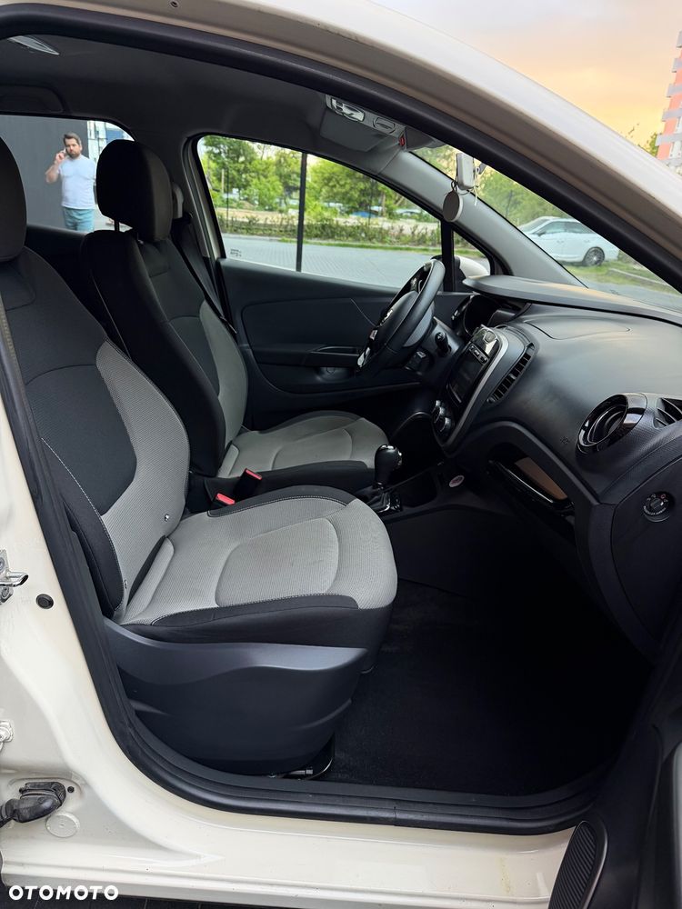 Renault Captur 1.2 TCe Intens EDC - 9
