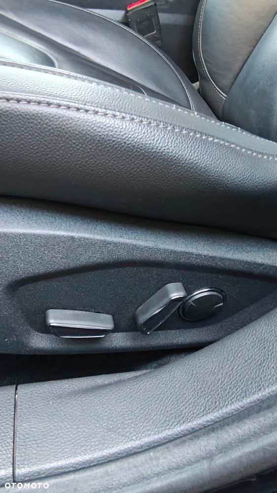 Ford Mondeo 2.0 TDCi STart-Stopp PowerShift-Aut Titanium - 9