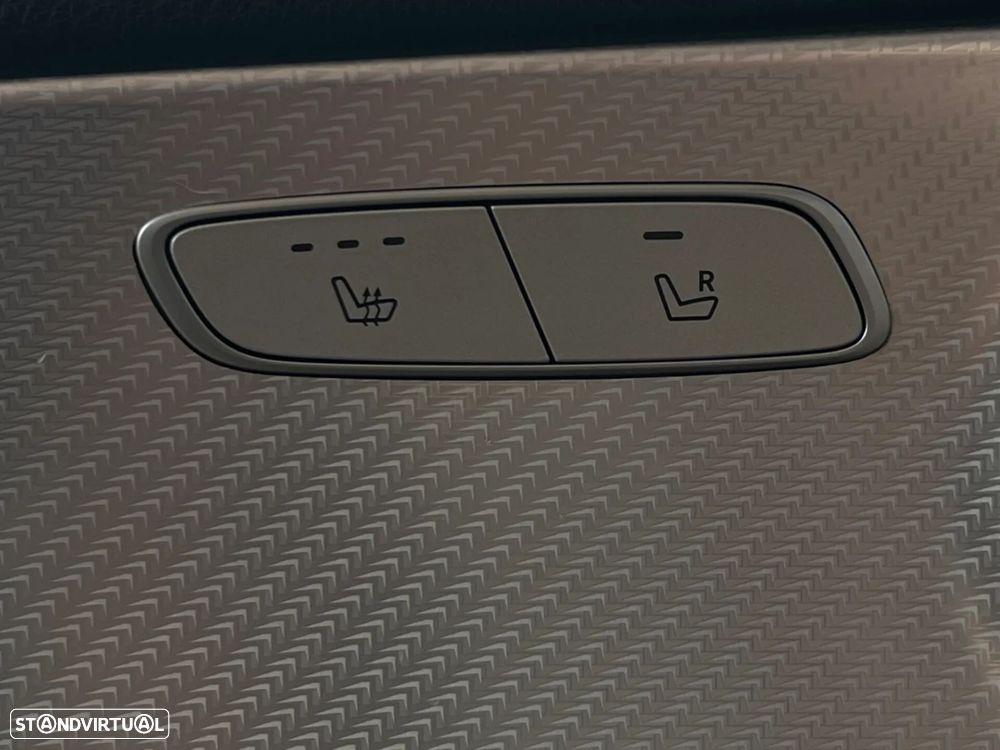 Mercedes-Benz E 220 - 31