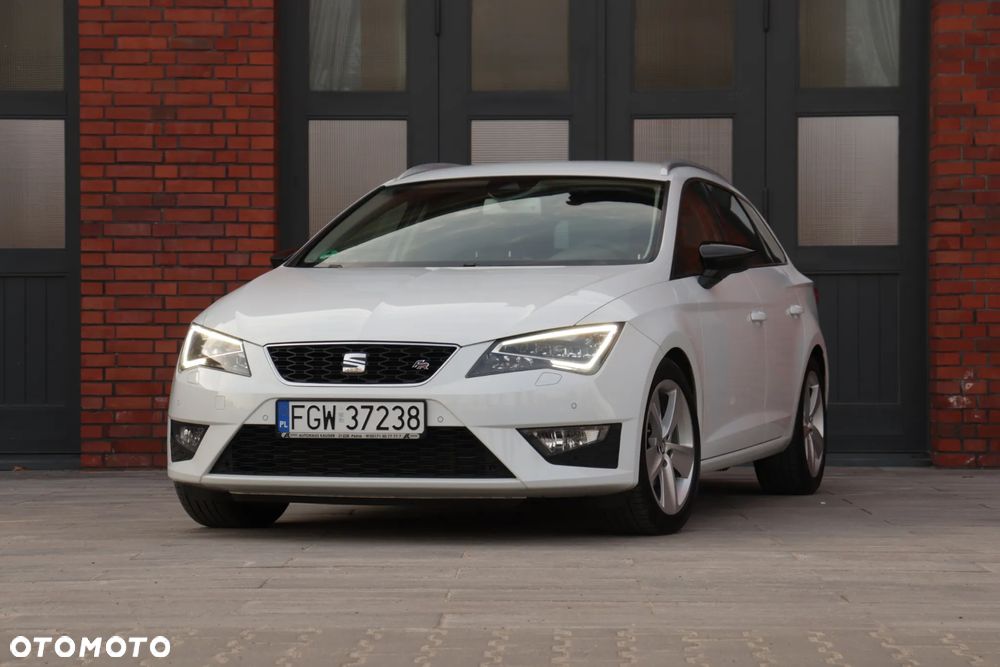 Seat Leon 2.0 TDI DPF Start&Stop DSG FR - 3