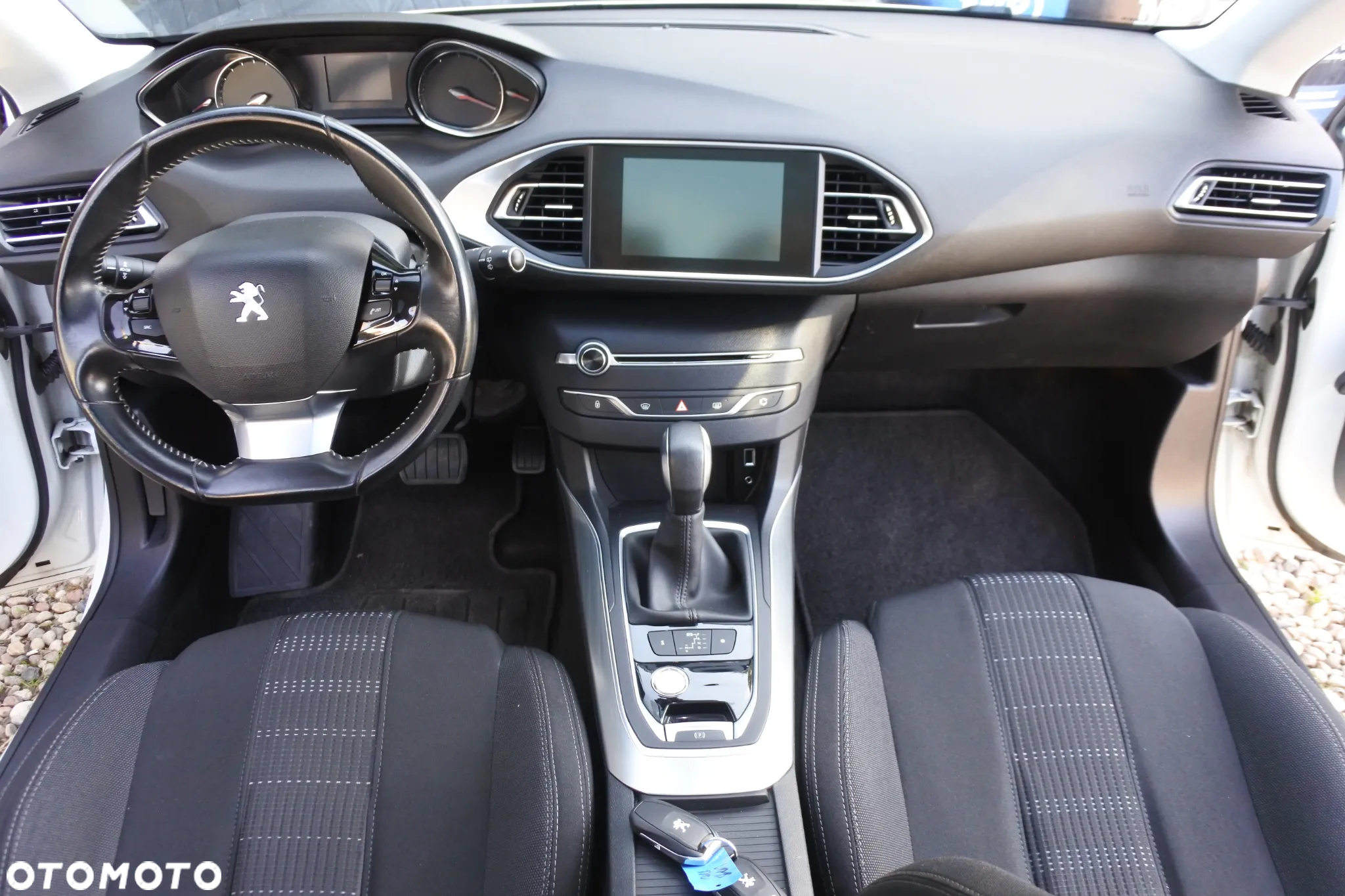 Peugeot 308 PureTech 130 EAT8 Allure - 15