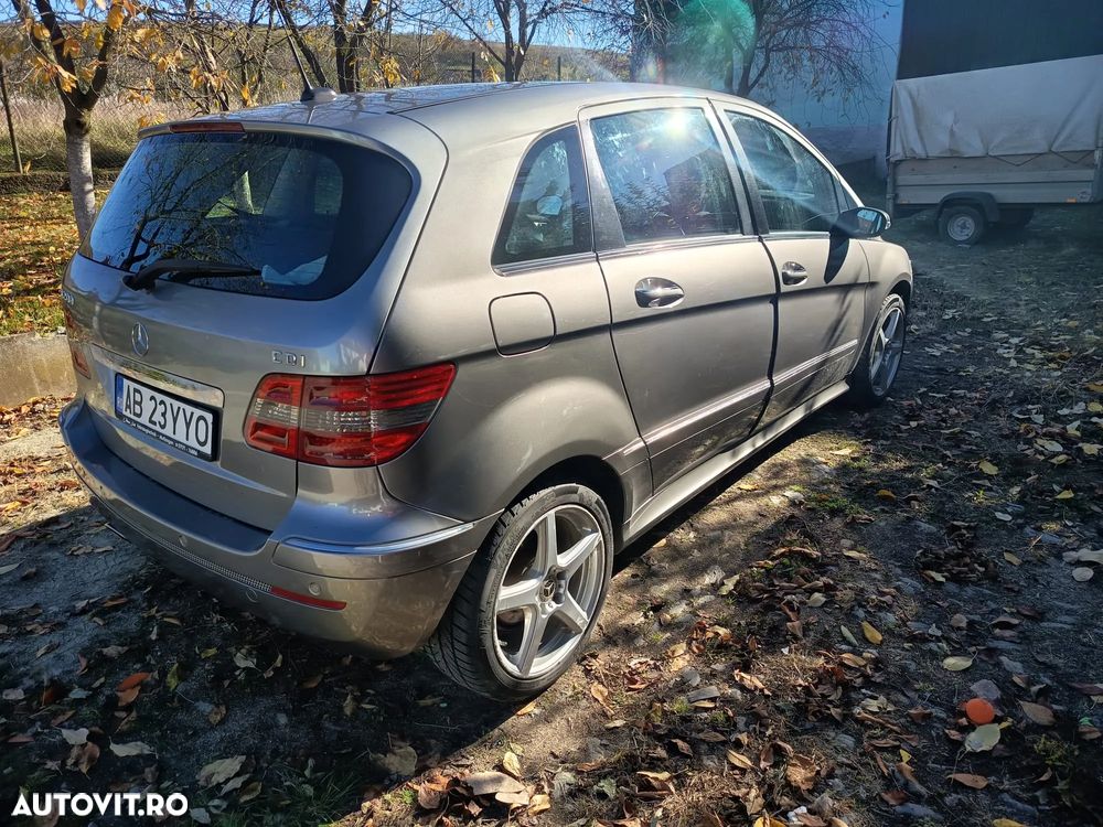 Mercedes-Benz B 200 CDI Autotronic - 6