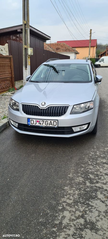 Skoda Octavia 1.6 TDI Active - 2
