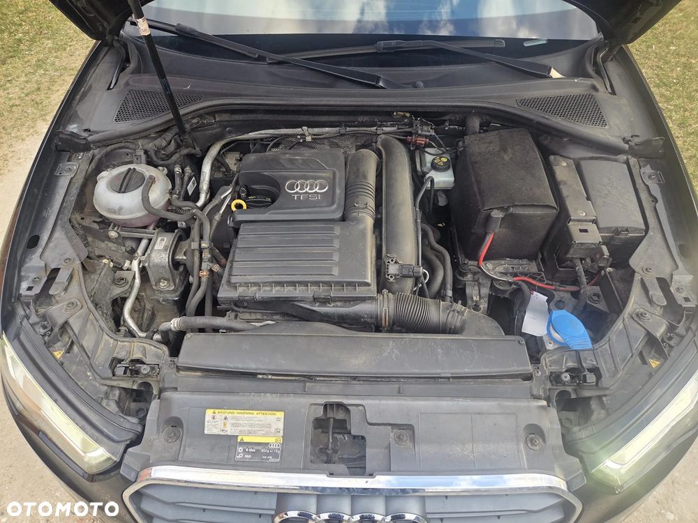 Audi A3 Sportback 1.4 TFSI Ambiente - 8